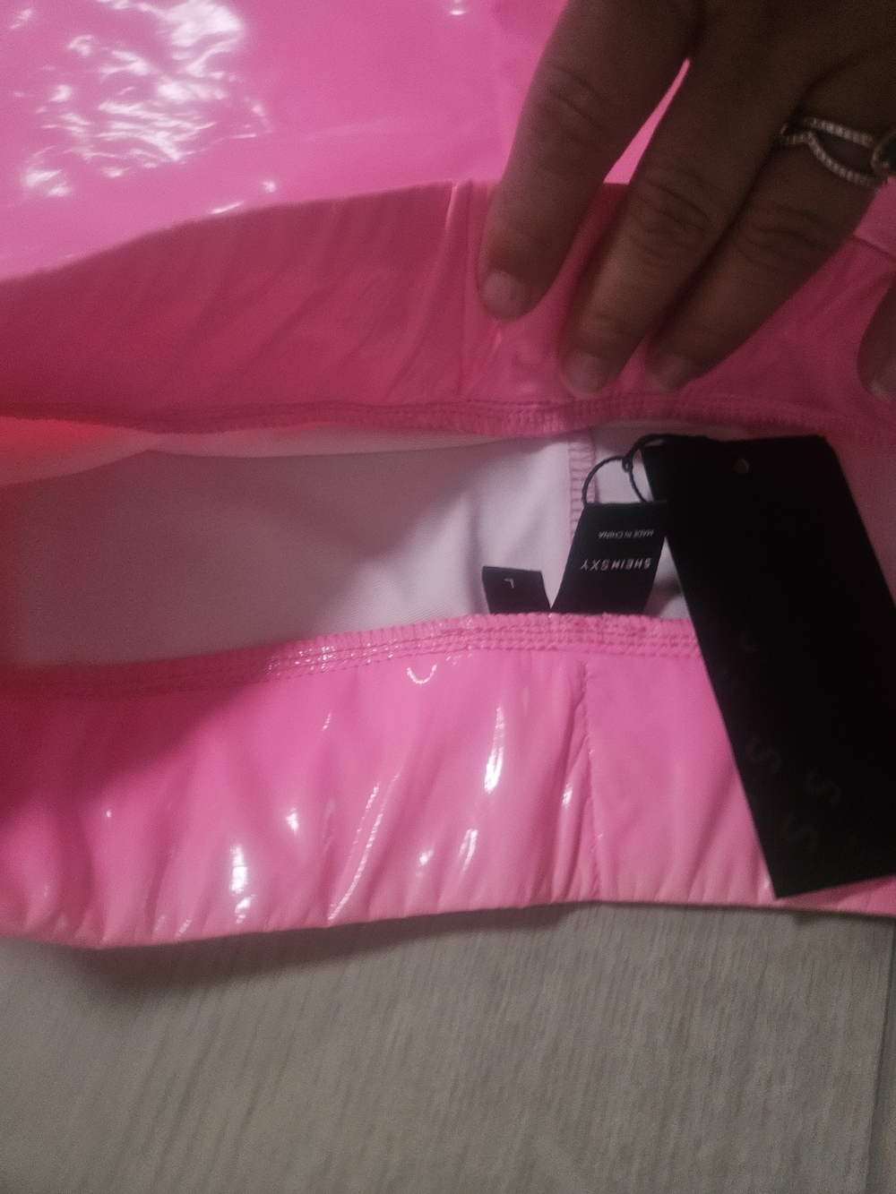 Sexy Latex Shiny Hot Pink Bike Shorts Size L - Picture 2 of 3